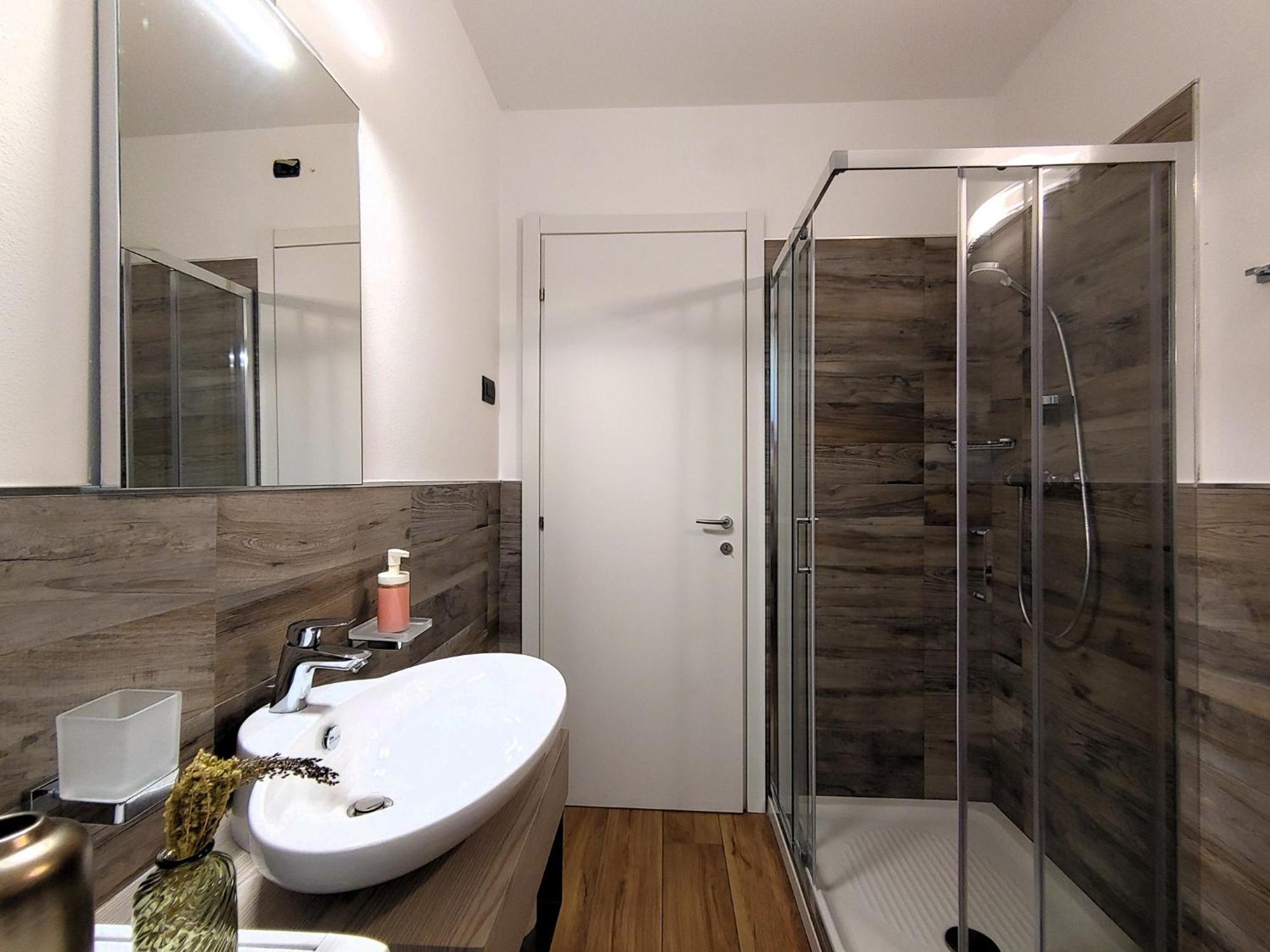 Dascio Vita See Ferienwohnung Mit Dachterrasse Bagian luar foto